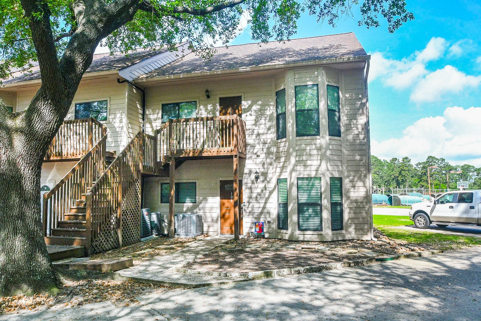 500 River Road 101