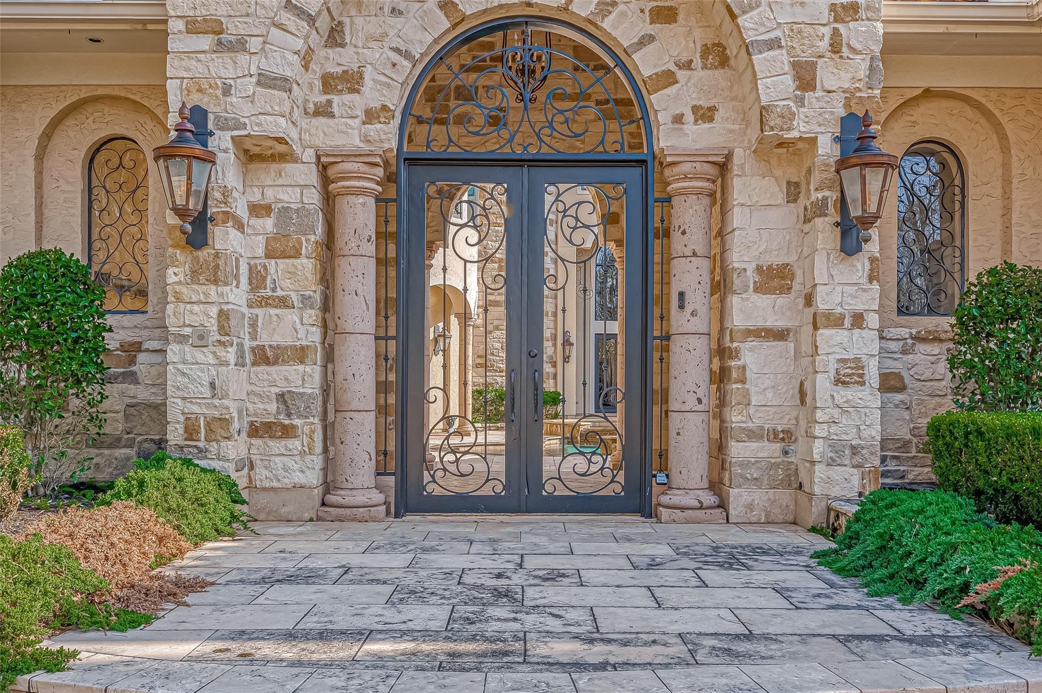 3 Congressional Circle