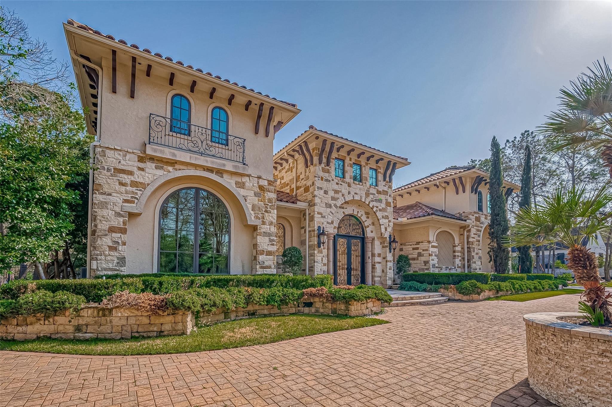 3 Congressional Circle