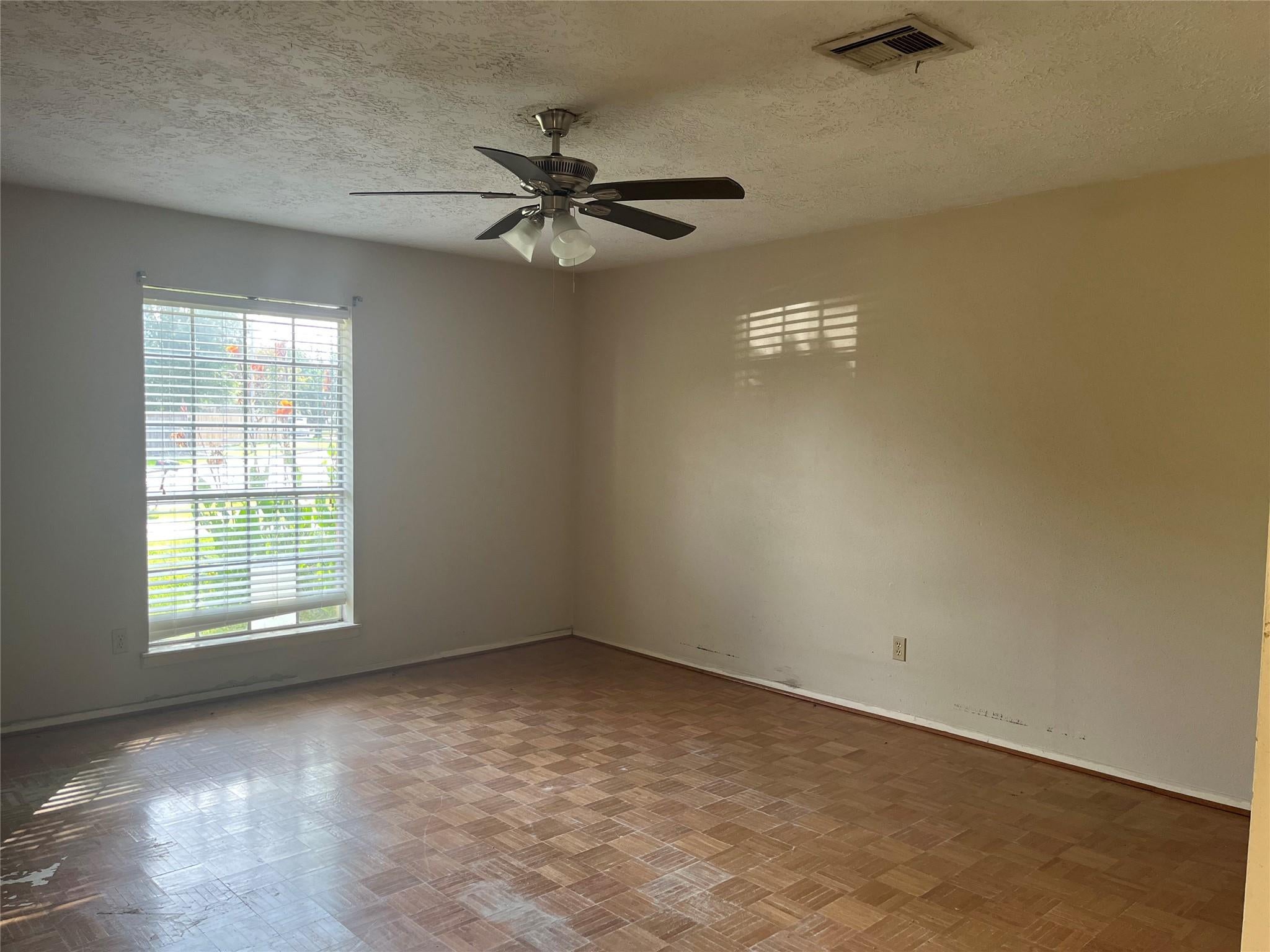 14902 Scotter Drive