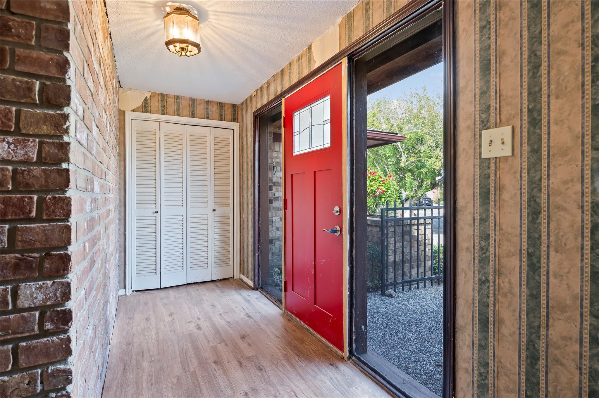 43 Quintana Drive