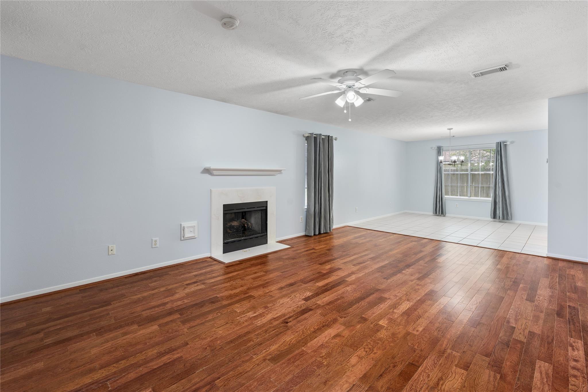 1245 Hunter Wood Drive