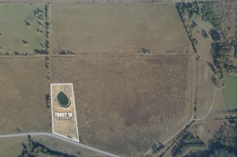 Vacant Land For Sale - 6400 Caney Creek Road<br/> Chappell Hill, TX 77426