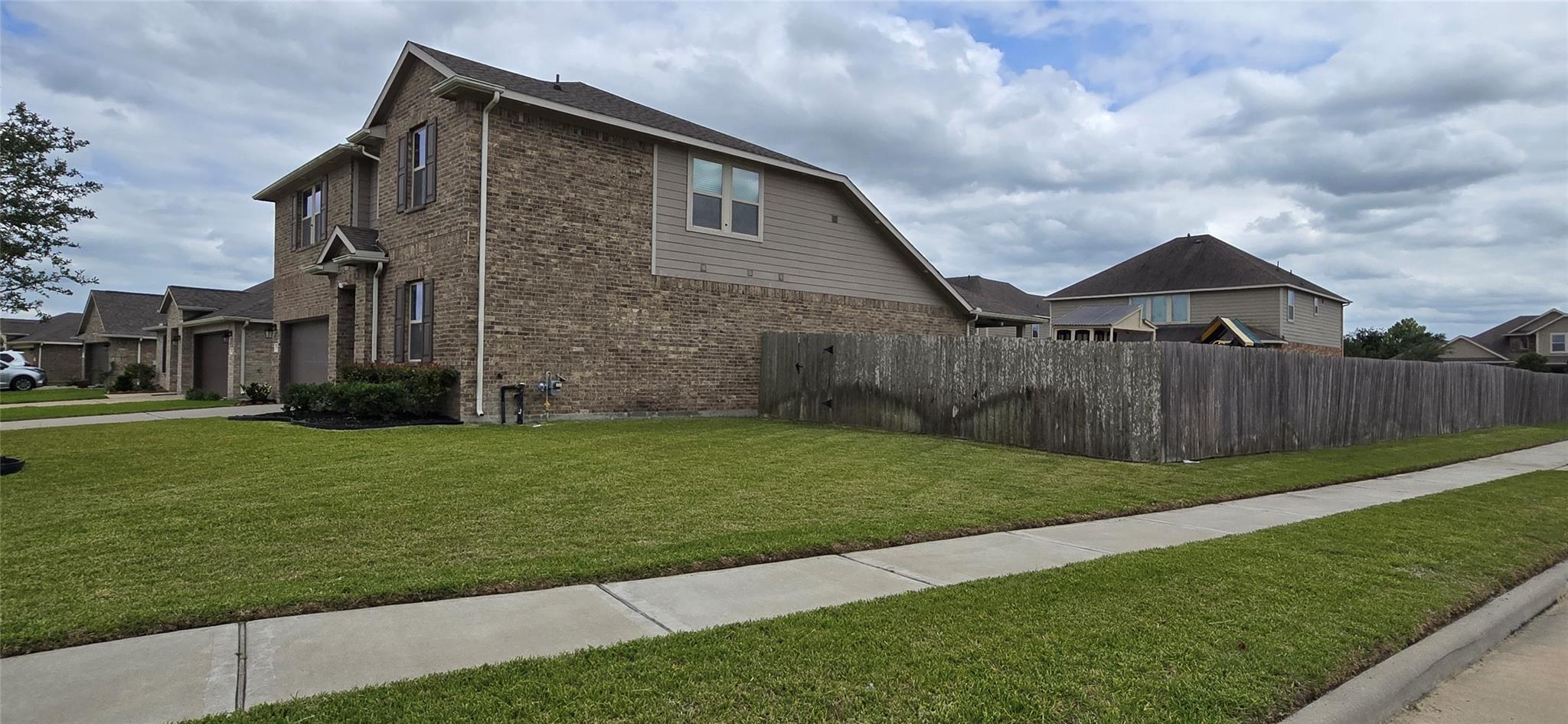 8702 Mugwort Drive