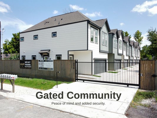 2410 VAUGHN ST APT B, HOUSTON, TX 77093 - Image fdc4e2434a5bfaed6a681ed70d31e838/877368522
