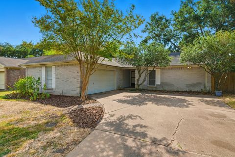 Photo of 15611 Meadow Village Drive, Houston, TX 77095 (MLS # 42005262)
