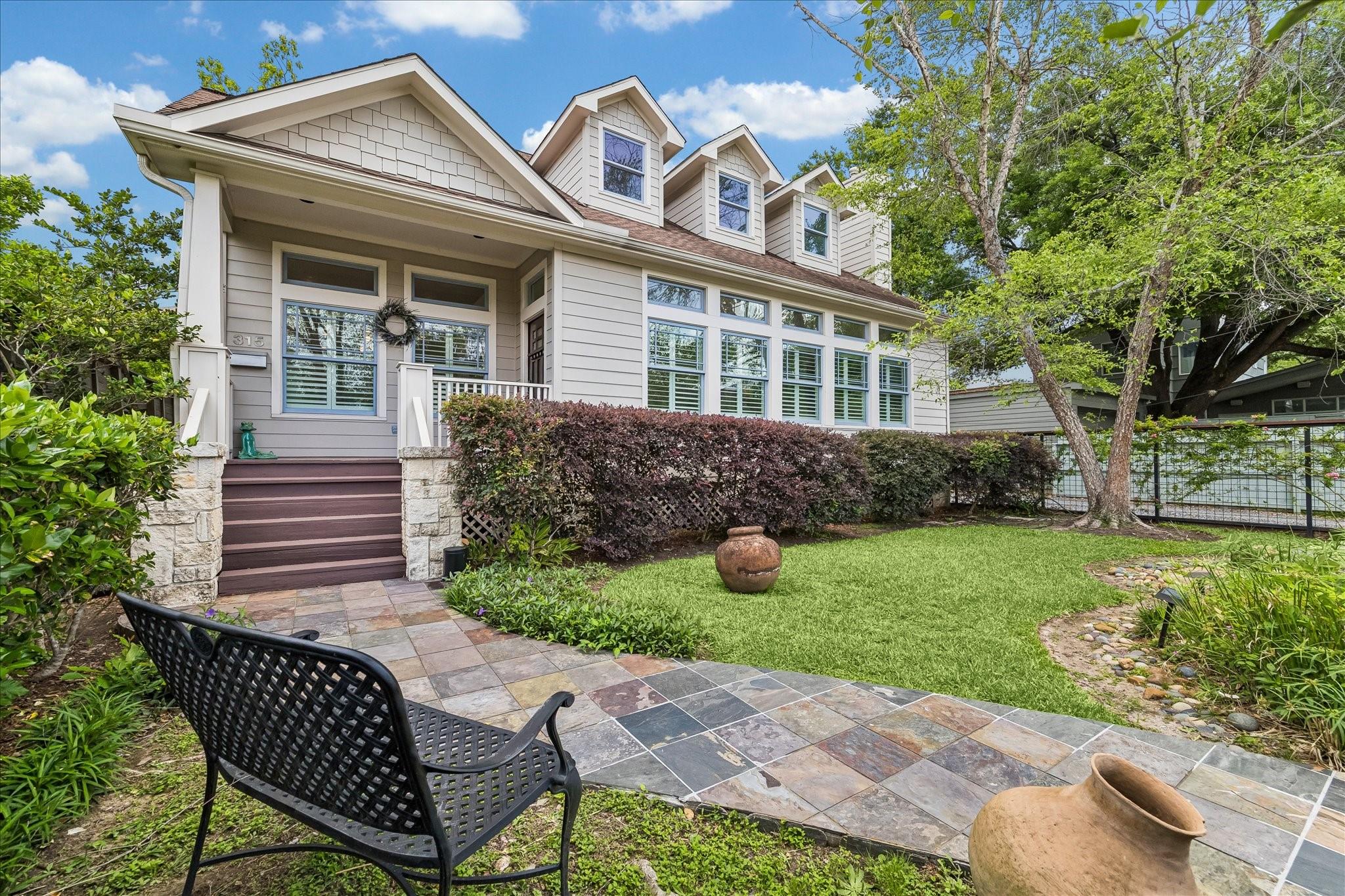 315 W 15th Street
