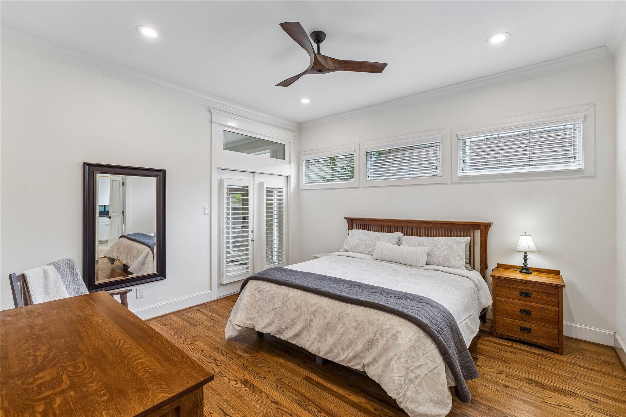 315 W 15th Street