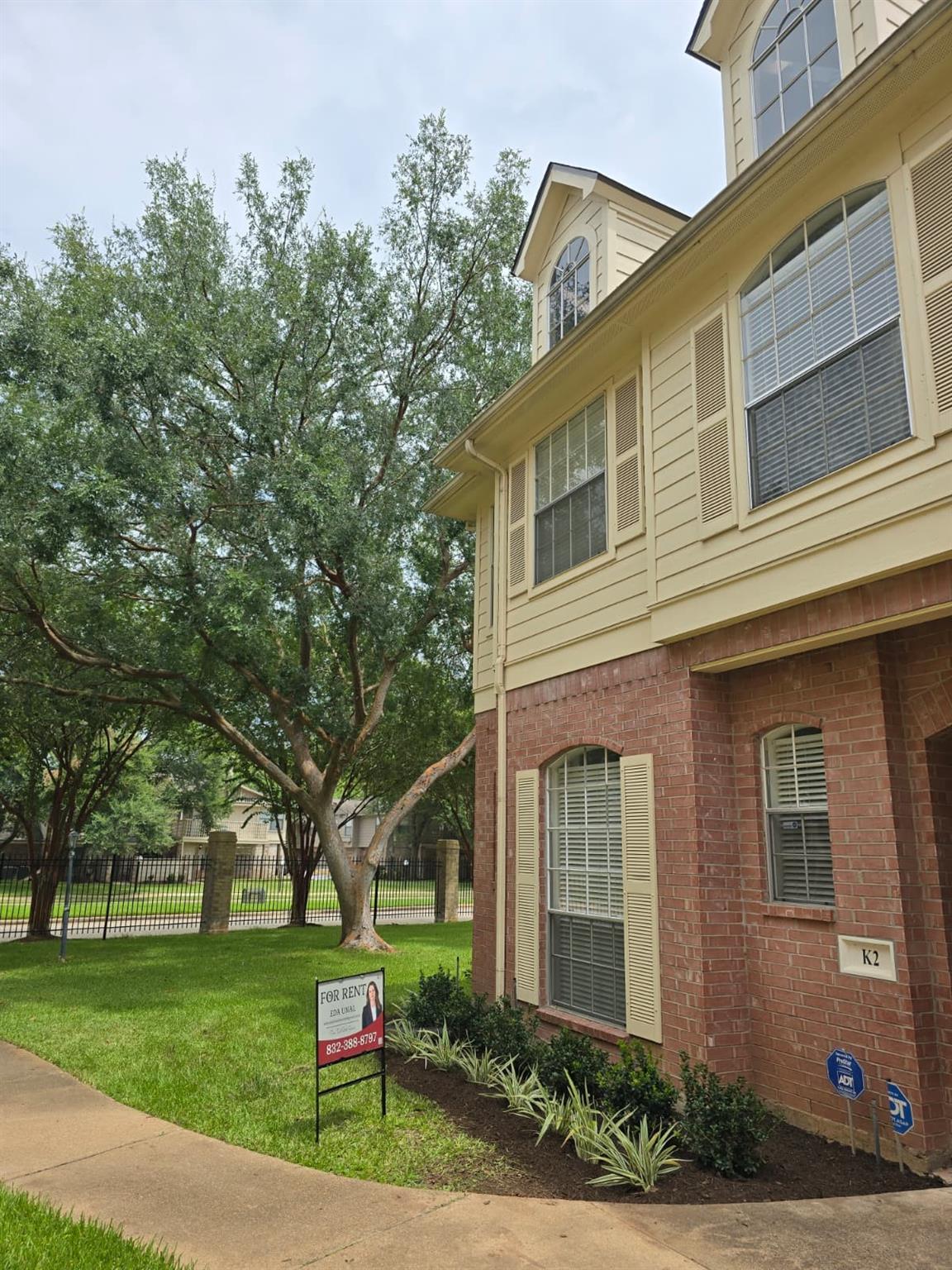 2710 Grants Lake Boulevard K2