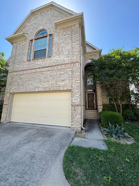 Photo of 2913 N Becca Lane, Houston, TX 77092 (MLS # 54543357)
