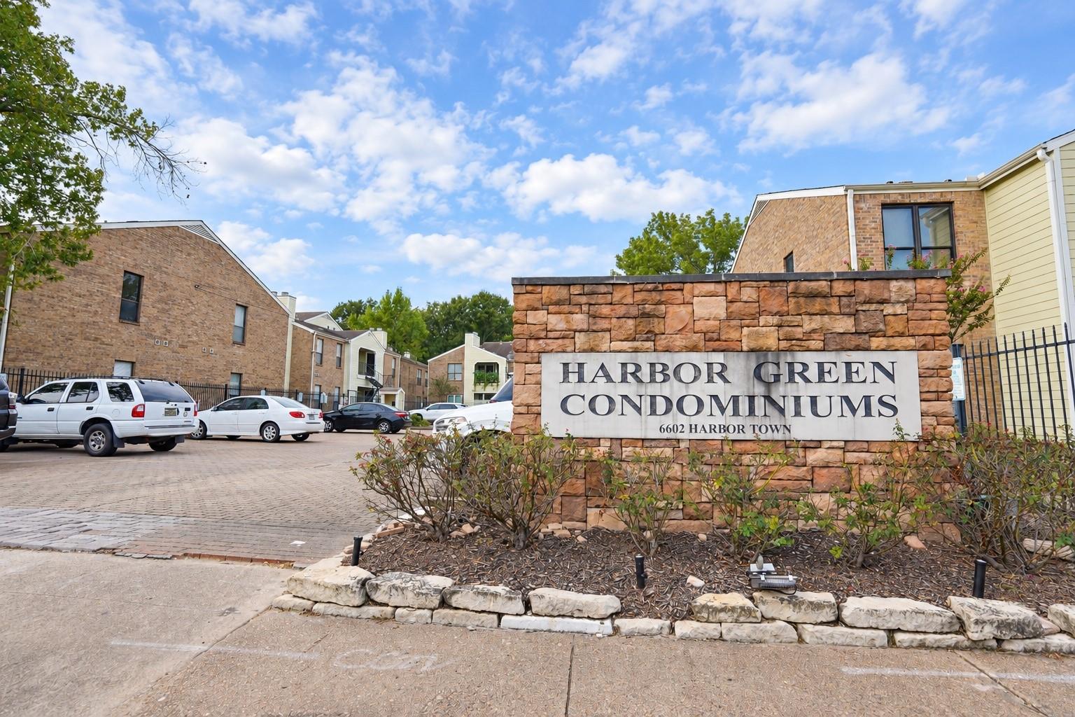 6602 Harbor Town Drive 304