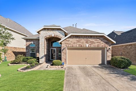 Photo of 12223 Golden Oasis Lane, Humble, TX 77346 (MLS # 14298140)