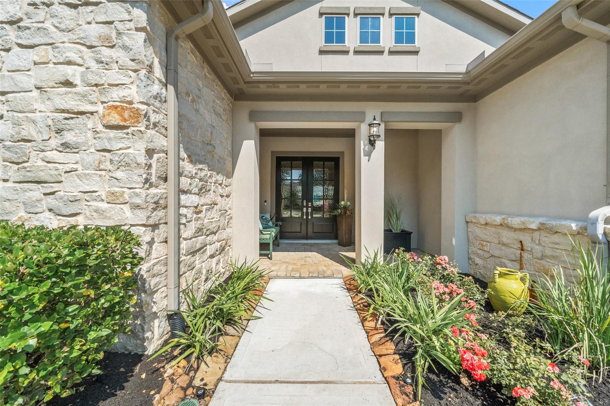 629 N Dayflower Drive