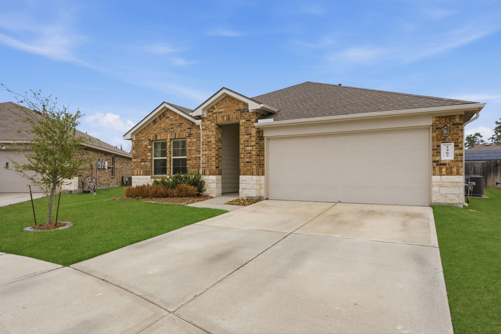 2407 Staverton Circle