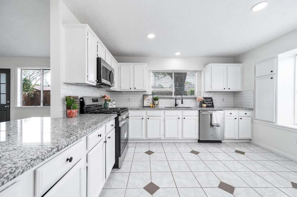 Photo of 13407 Wells River Drive, Houston, TX 77041 (MLS # 64793431)
