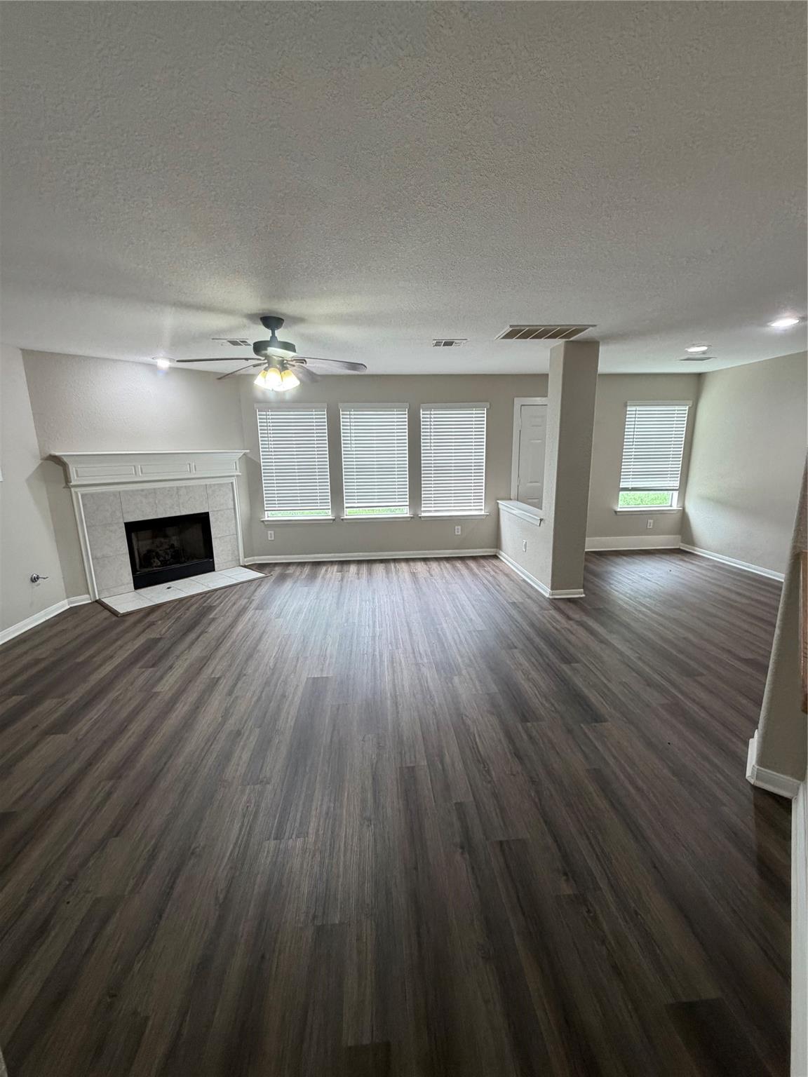 3219 Watercliff Court