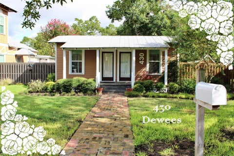 Photo of 430 Dewees Street, Columbus, TX 78934 (MLS # 45129141)