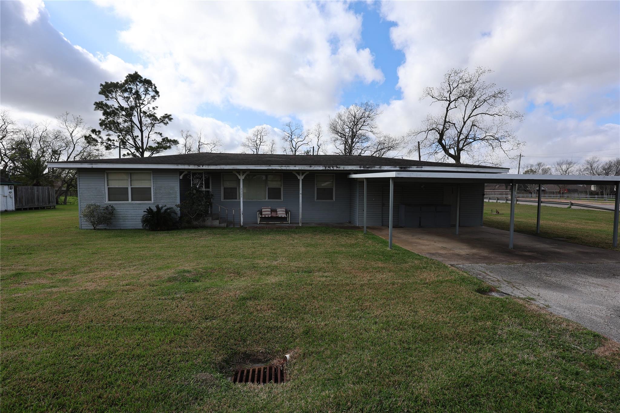 6302 Olson