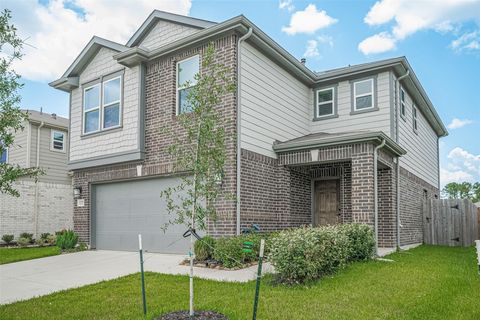 Photo of 12327 Buck Sable Lane, Houston, TX 77044 (MLS # 27951177)