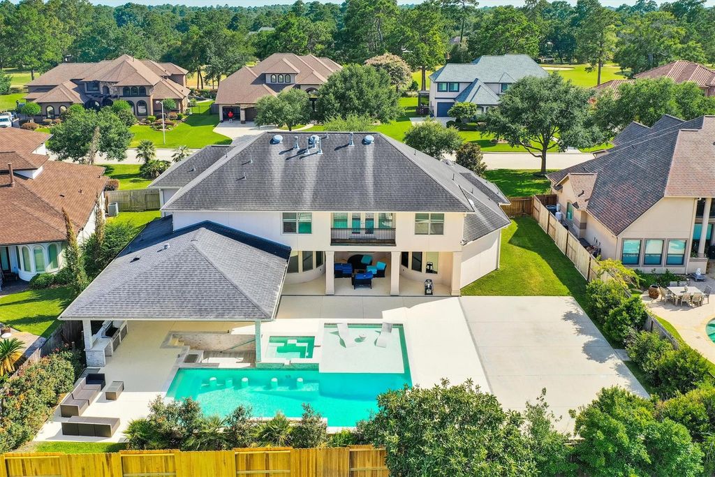 Photo of 20637 Eagle Wood Trace Drive, Porter, TX 77365 (MLS # 27822697)