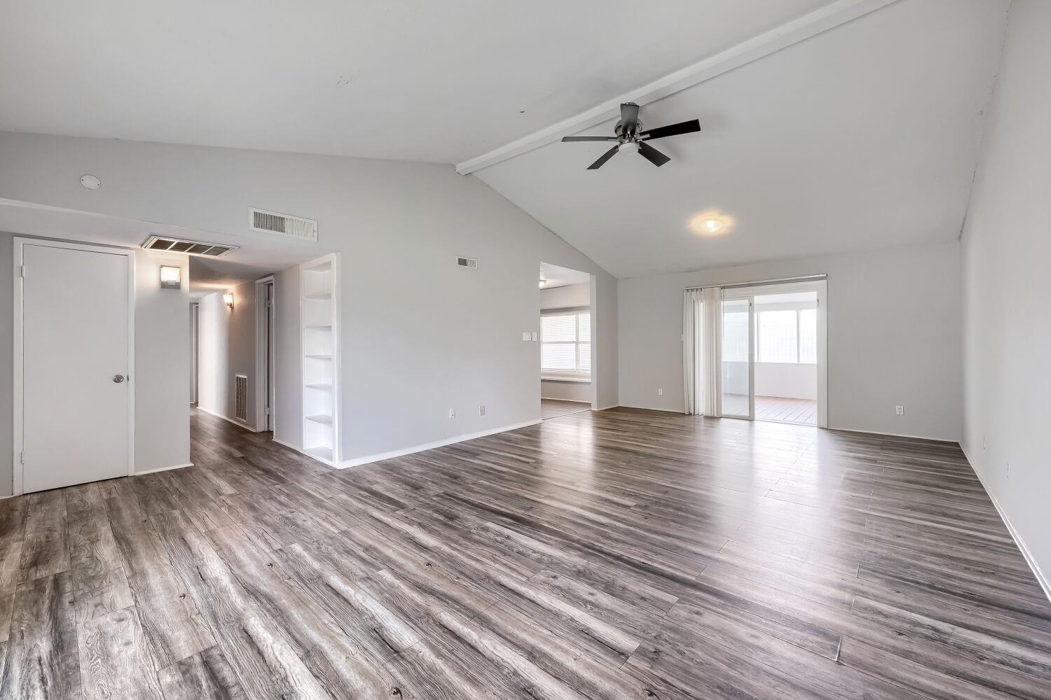 6923 Jeb Stuart Drive
