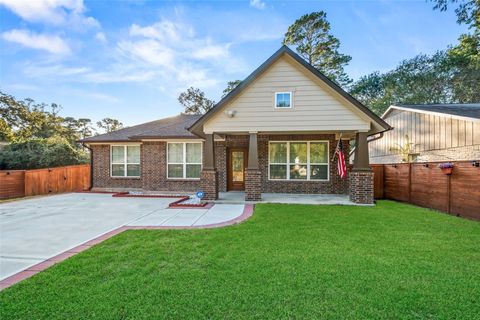 Photo of 26307 Pine Canyon Drive, Spring, TX 77380 (MLS # 84652126) Photo of 26307 Pine Canyon Drive, Spring, TX 77380 (MLS # 84652126)