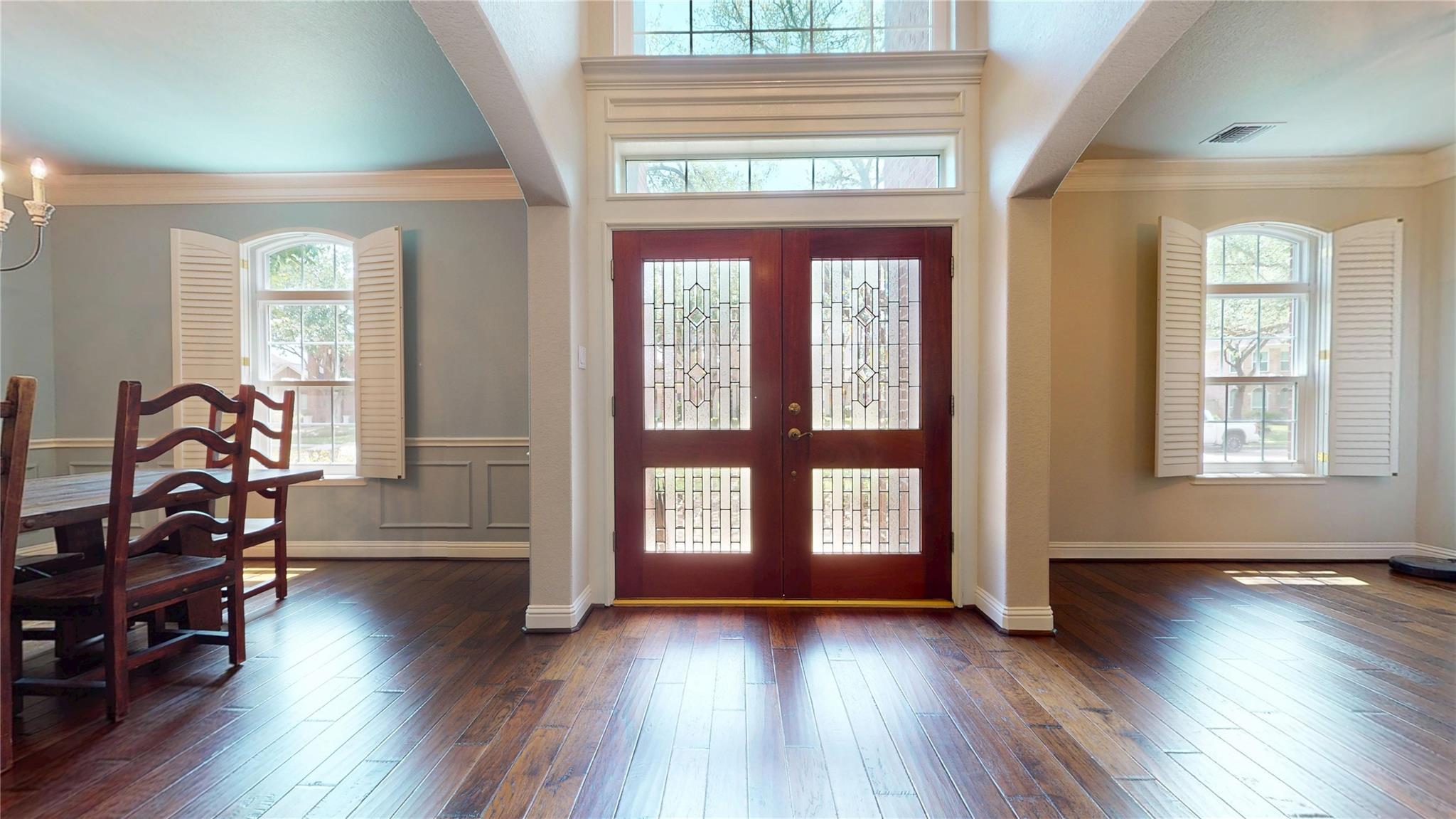1323 Hillside Forest Drive