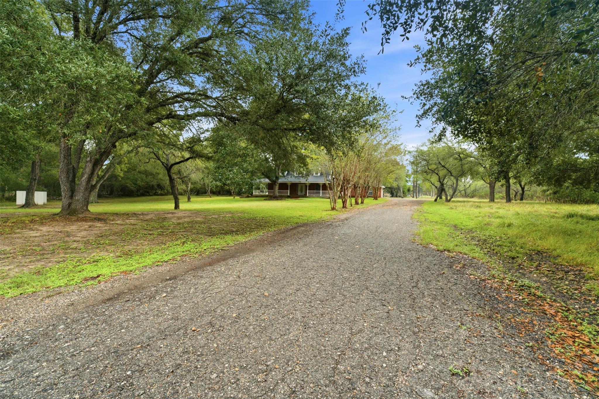 144 Pin Oak Lane