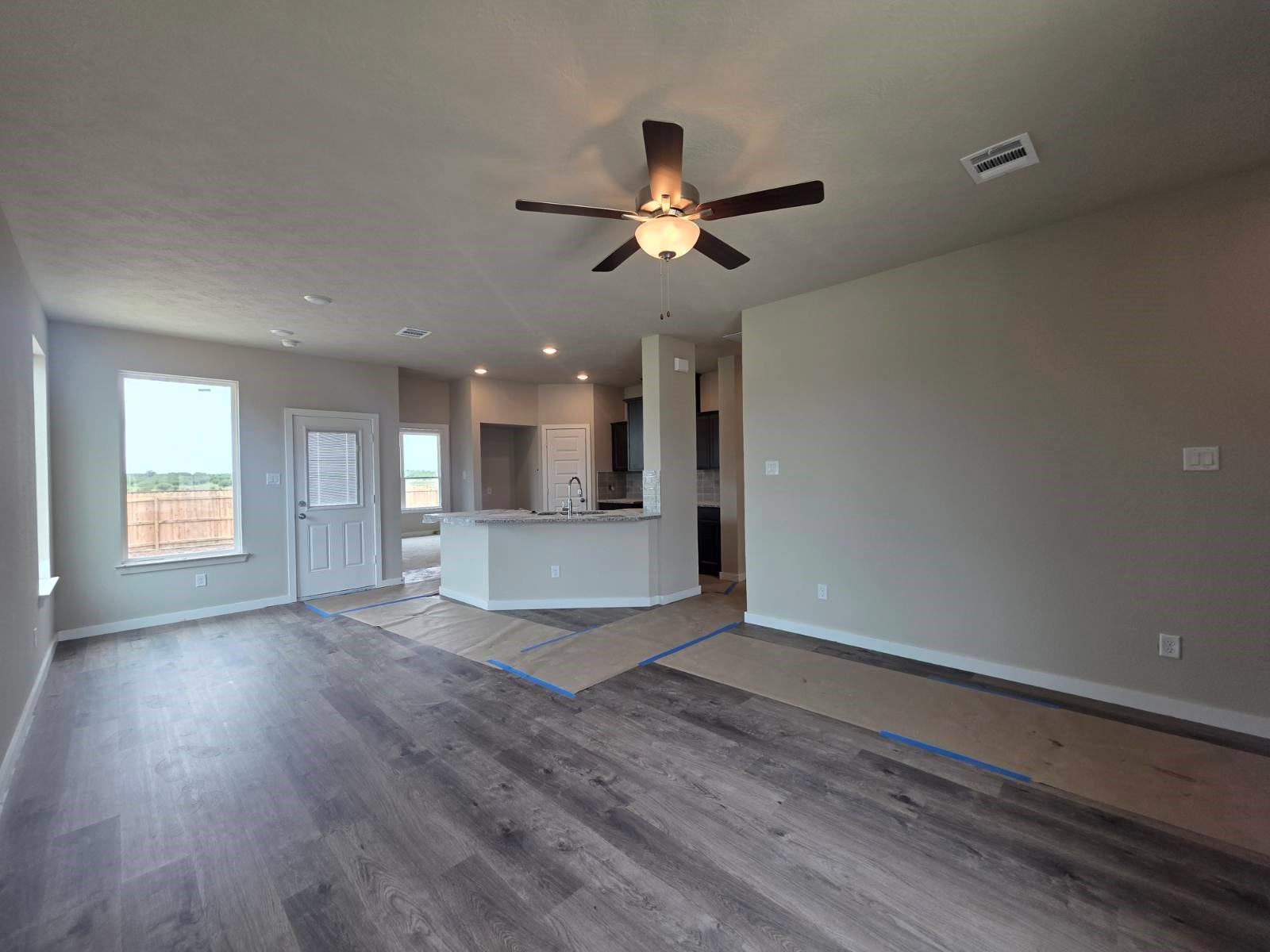 1500 Lake Ridge Drive