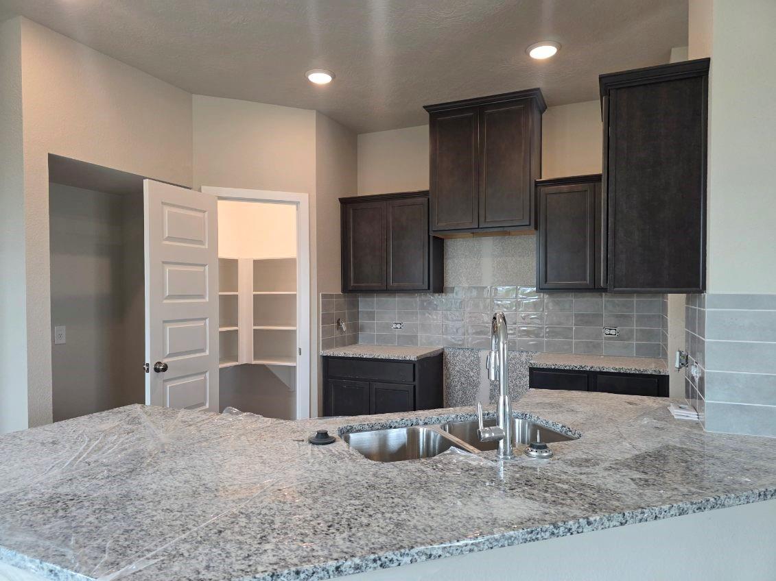 1500 Lake Ridge Drive