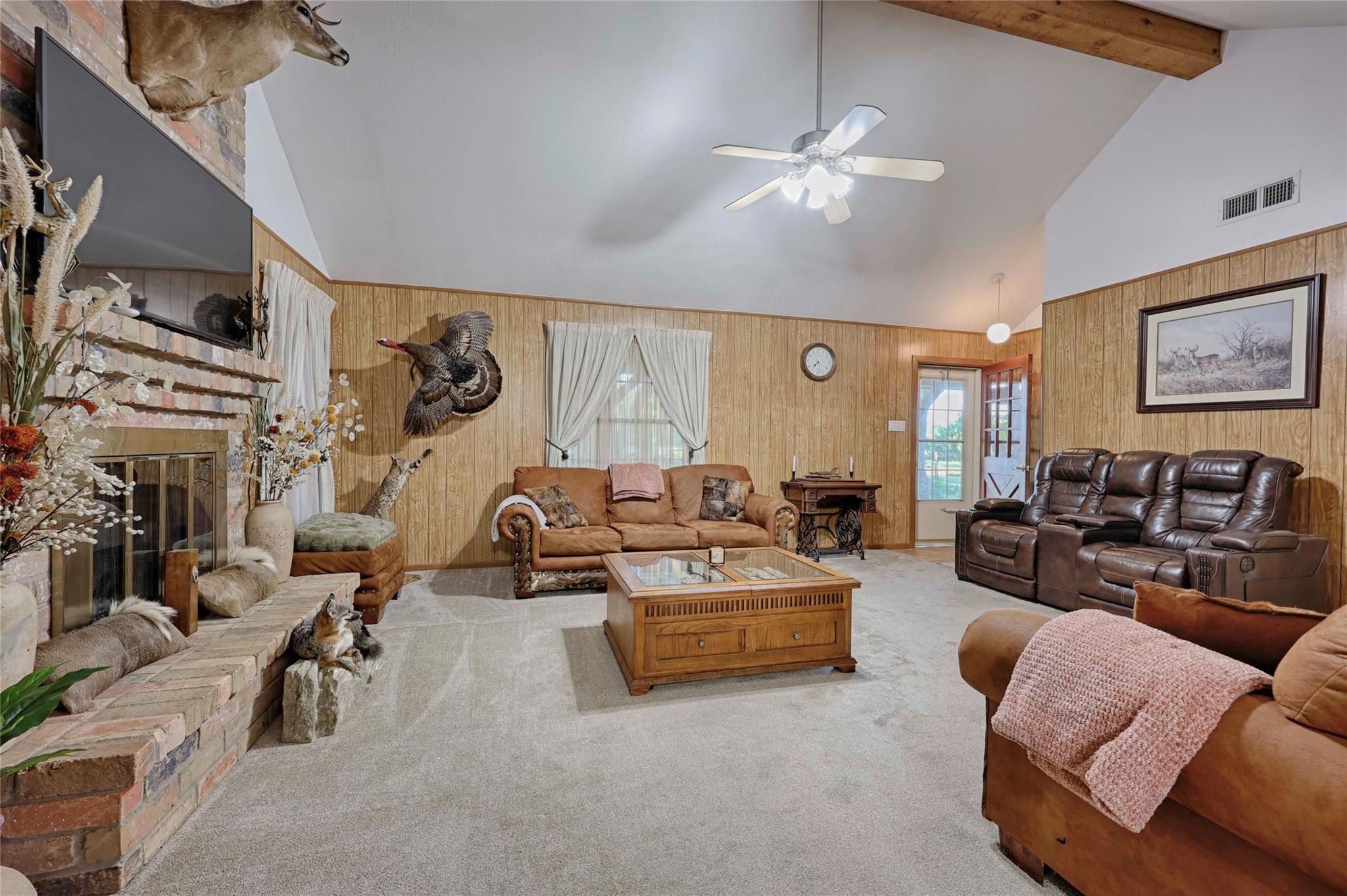 2211 Riverview Drive