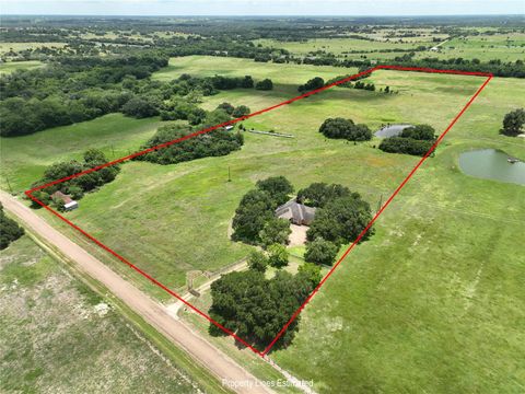 Photo of 1552 Holub Road, Schulenburg, TX 78956 (MLS # 58476104)