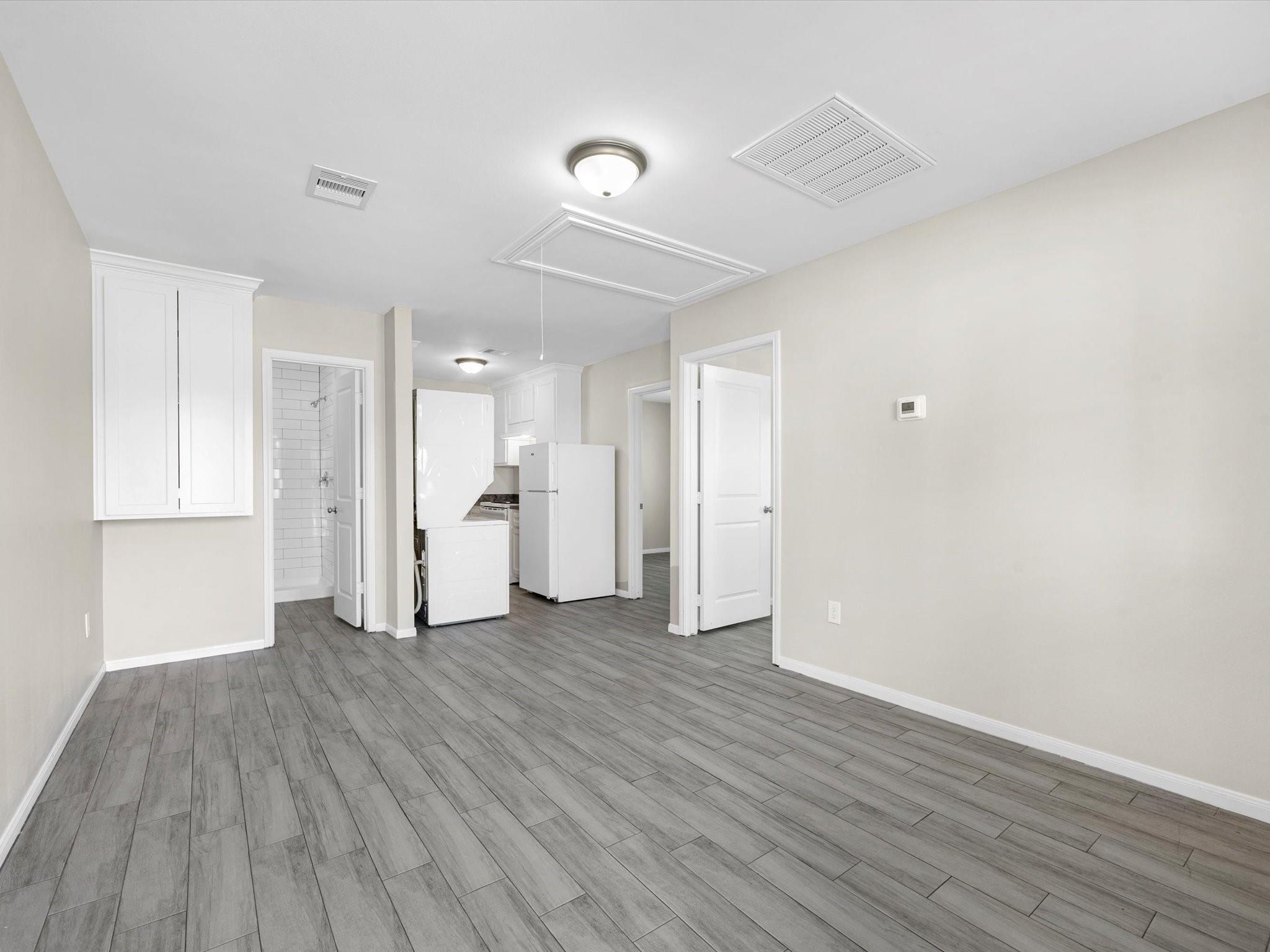 2202 Solo Street 2204
