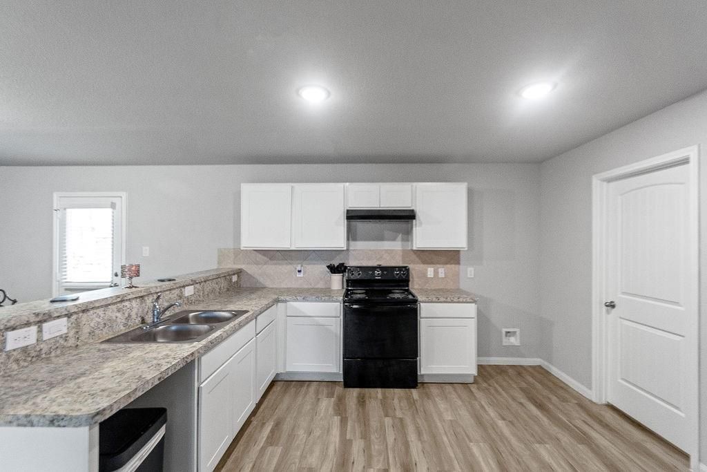 Photo of 1800 Thompson Street, La Marque, TX 77568 (MLS # 76887842)