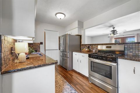 Tiny photo for 326 Broad Ripple Drive, Houston, TX 77336 (MLS # 73448733)