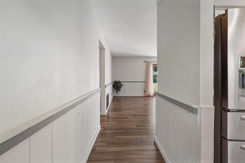 Tiny photo for 326 Broad Ripple Drive, Houston, TX 77336 (MLS # 73448733)