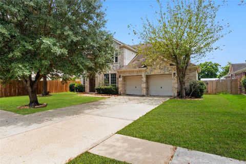 Photo of 3011 Grand Lakeview Drive, Spring, TX 77388 (MLS # 44393041)