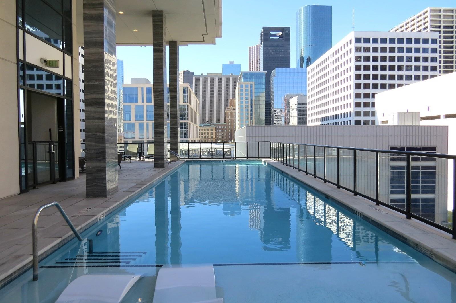 1211 Caroline Street 1005