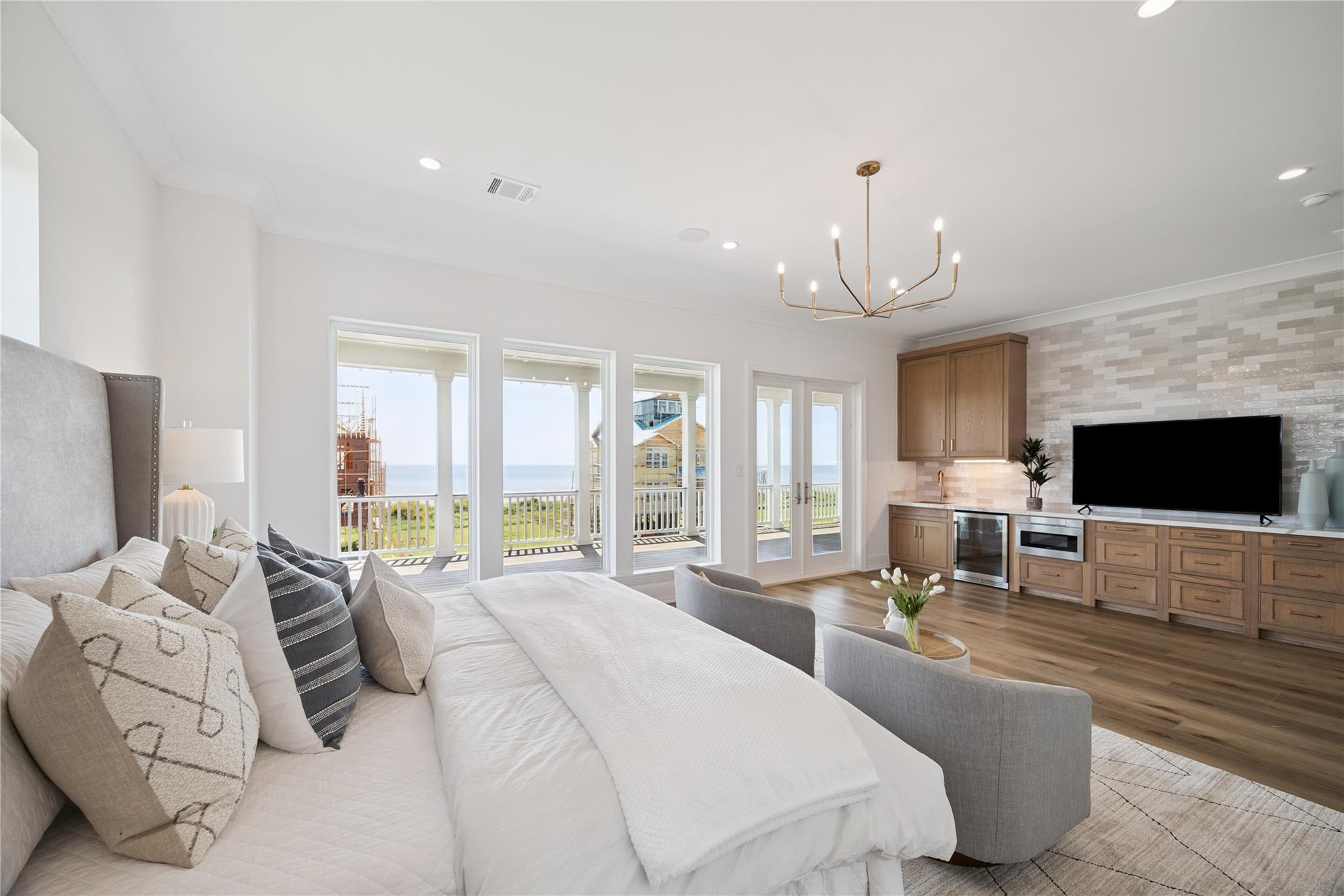 11346 Beachside Drive