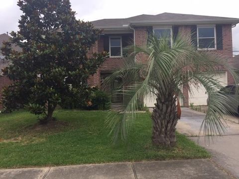 Photo of 5822 Wickover Lane, Houston, TX 77086 (MLS # 56155546)