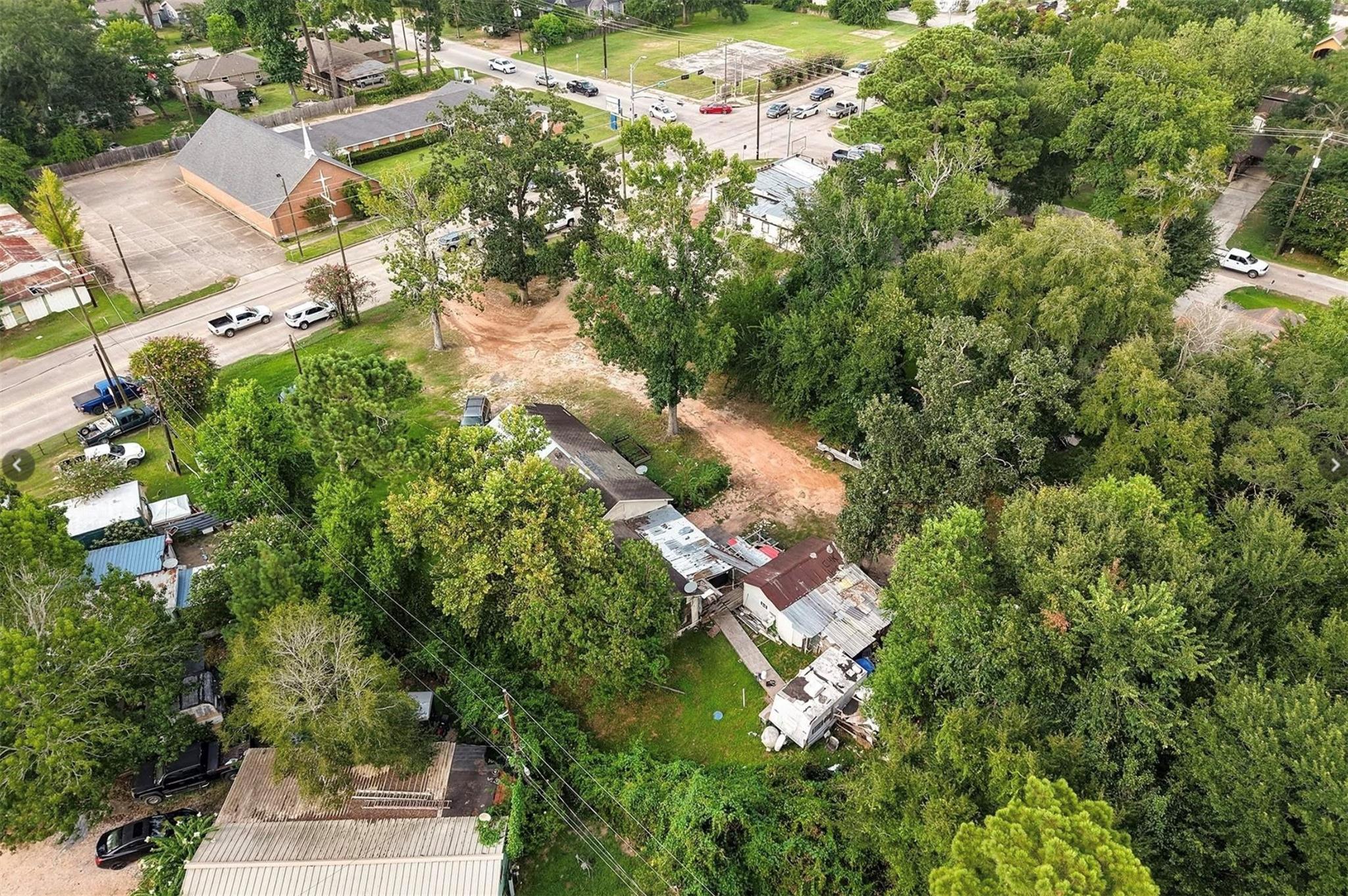 425 Silverdale Dr