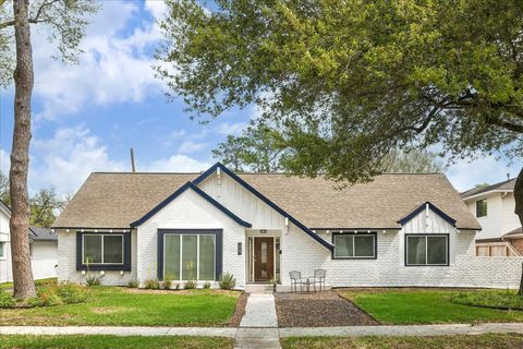 10207 Scofield Lane Houston TX 77096