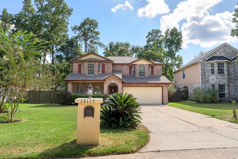Photo of 12145 La Salle Oaks, Conroe, TX 77304 (MLS # 15923656)
