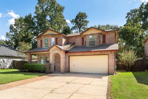 Photo of 12145 La Salle Oaks, Conroe, TX 77304 (MLS # 15923656)