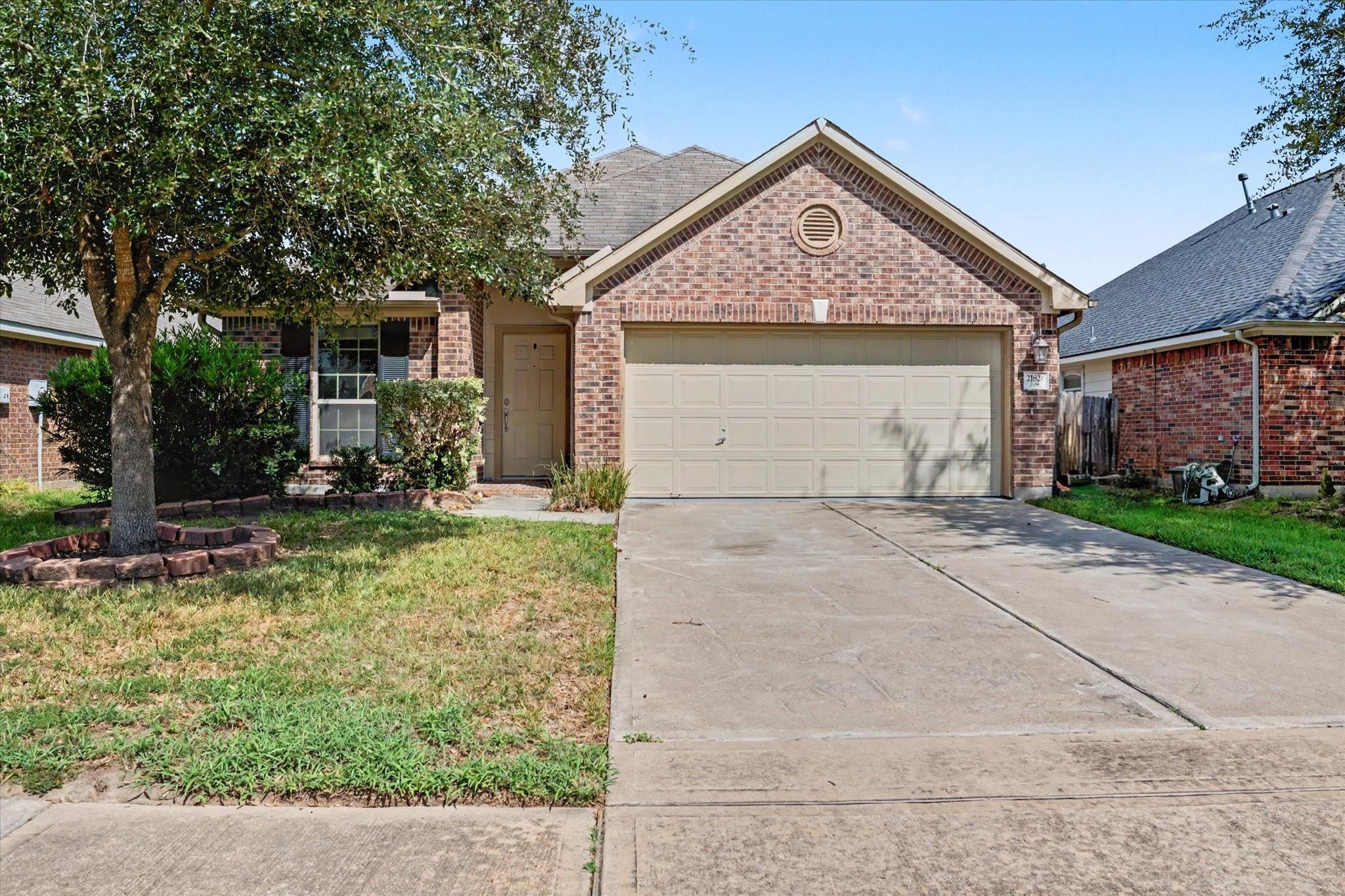 21826 Saragosa Pond Lane