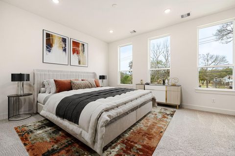 Tiny photo for 747 Dumble Street, Houston, TX 77023 (MLS # 20703246)