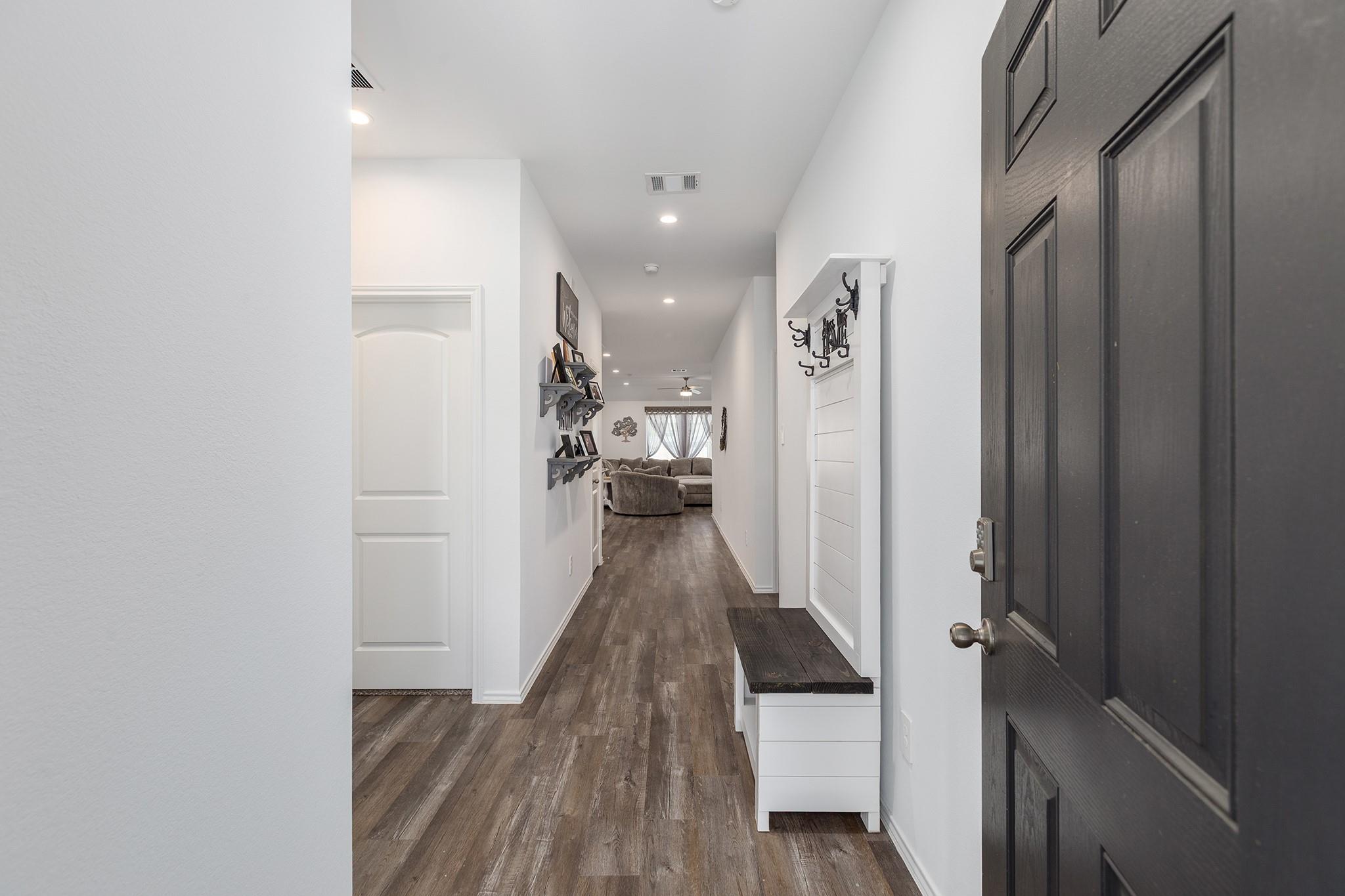 933 Neches Lane