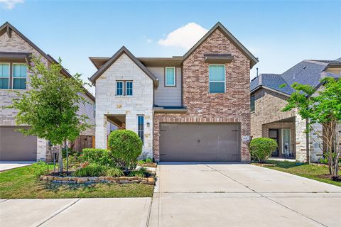 Photo of 6638 Albany Forest Court, Katy, TX 77494 (MLS # 70787864)