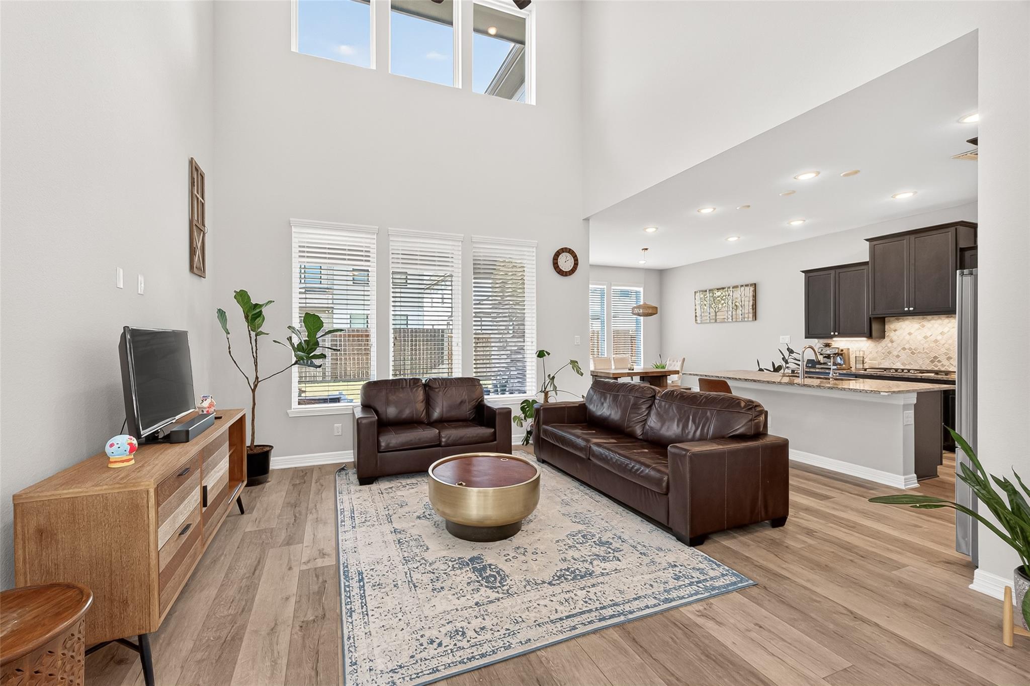 6638 Albany Forest Court