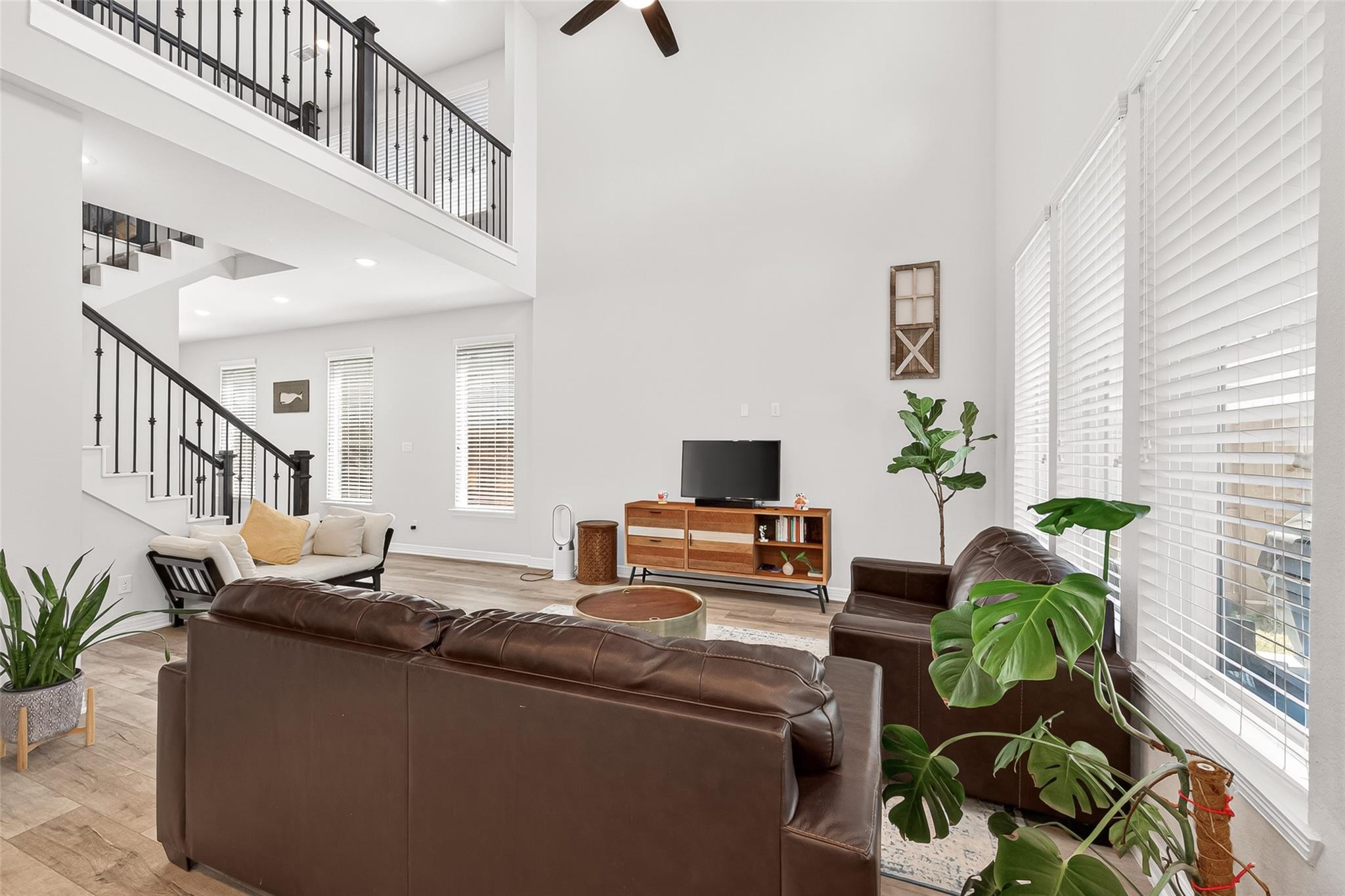 6638 Albany Forest Court